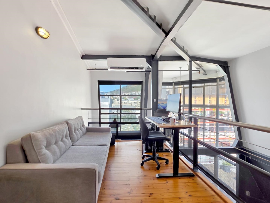 1 Bedroom Property for Sale in Cape Town City Centre Western Cape